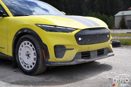 2024 Ford Mustang Mach-E Rally, front end