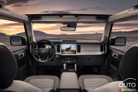 2021 Ford Bronco - Interior