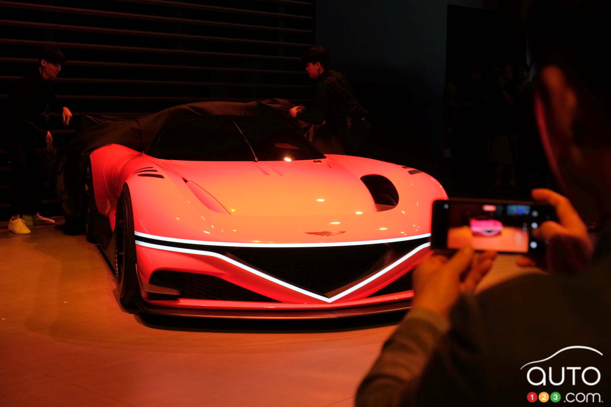 Genesis X Gran Racer Vision Gran Turismo Concept, lorsdu dévoilement à Busan