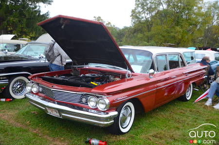 1960 Pontiac Catalina Safari