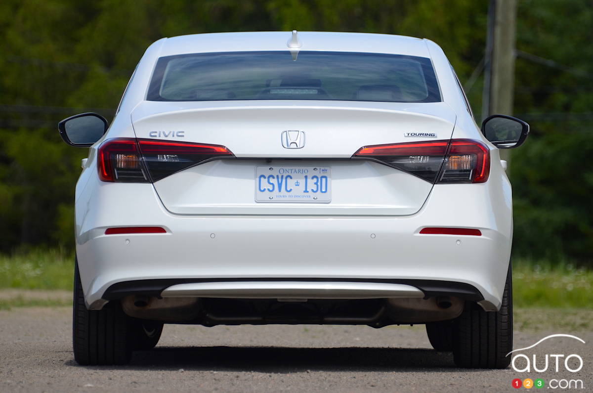 Honda Civic Touring 2022, arrière