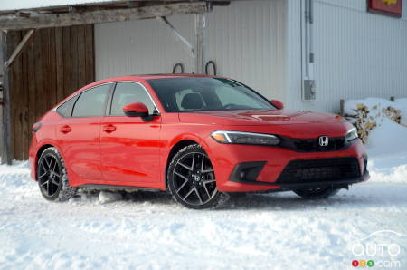 Honda Civic - Three-quarters front