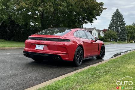 2025 Porsche Panamera GTS