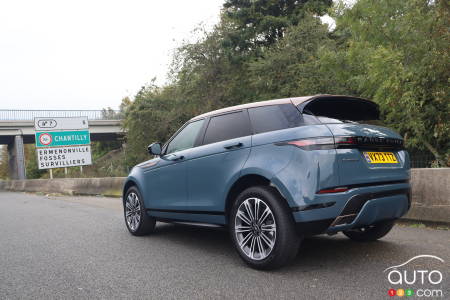 2024 Range Rover Evoque, three-quarters rear