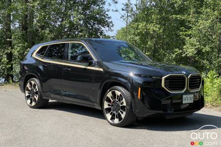 The 2023 BMW XM, three-quarters front