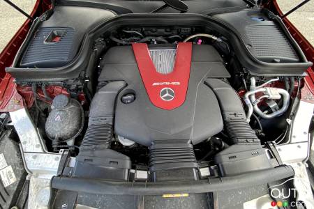 2020 Mercedes-AMG GLC 43, engine