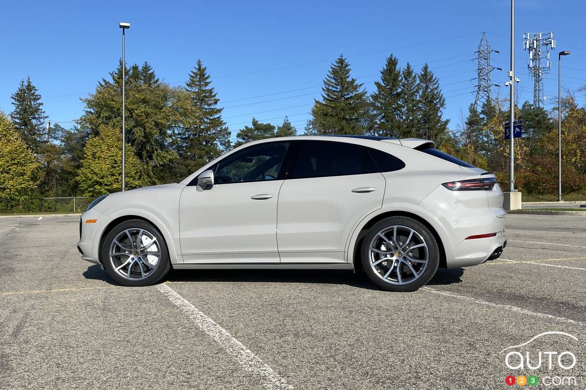 Porsche Cayenne Coupé 2020, profil gauche