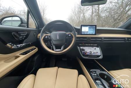 2021 Lincoln Corsair, interior