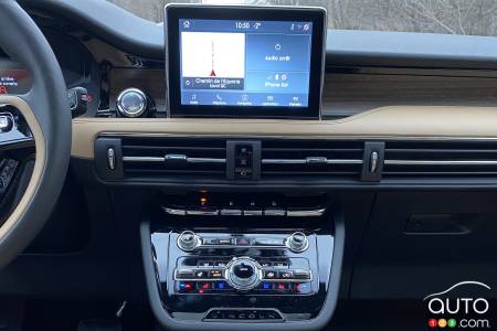 2021 Lincoln Corsair, dashboard