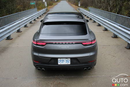 2020 Porsche Cayenne S Coupe 2020, rear