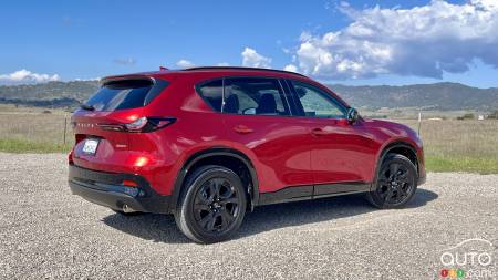 Mazda CX-5 2026, trois quarts arrière