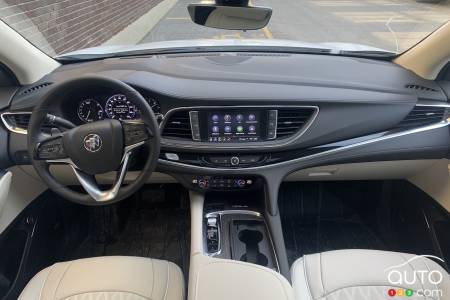 Buick Enclave 2022, intérieur