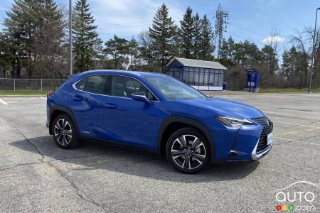 2021 Lexus UX 250h, three-quarters front