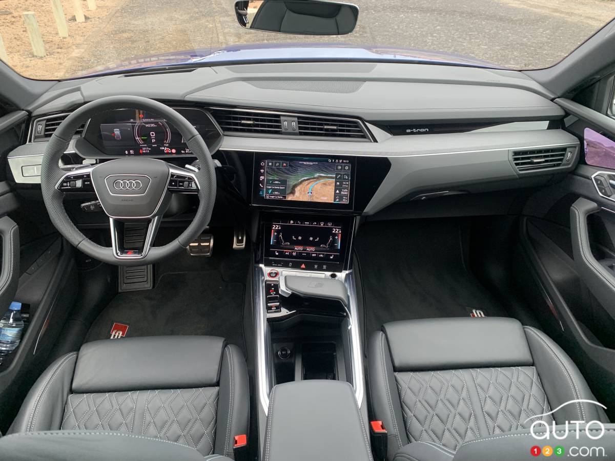 Audi Q8 e-tron 2024, intérieur