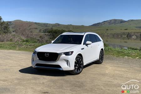 2024 Mazda CX-90 PHEV, three-quarters front