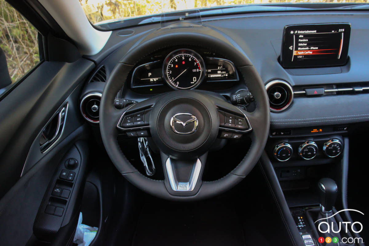 Mazda CX-3 2021, intérieur