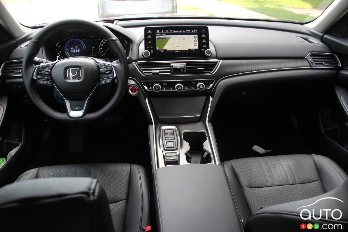Honda Accord, intérieur
