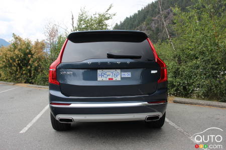 Volvo XC90 Recharge 2021, arrière