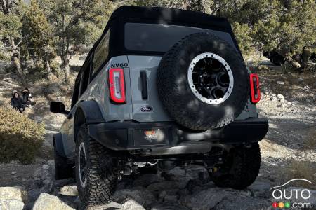 A Ford Bronco, on a descent