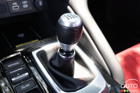 2023 Acura Integra, gear shift lever
