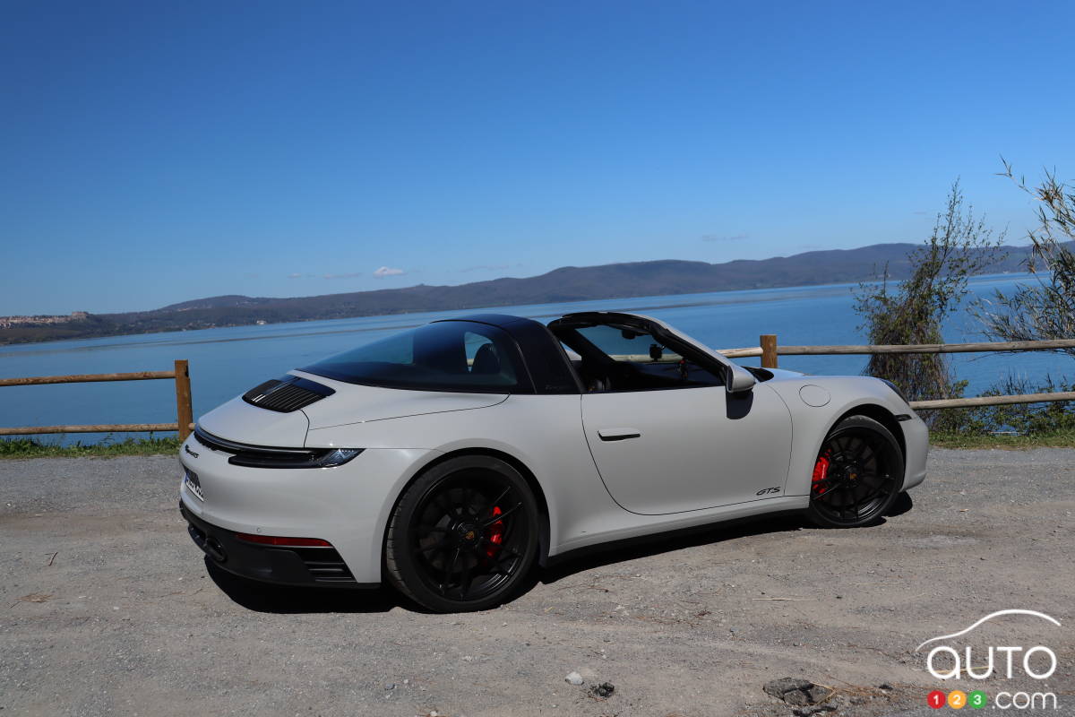 Porsche 911 GTS Targa 4 2022, trois quarts arrière