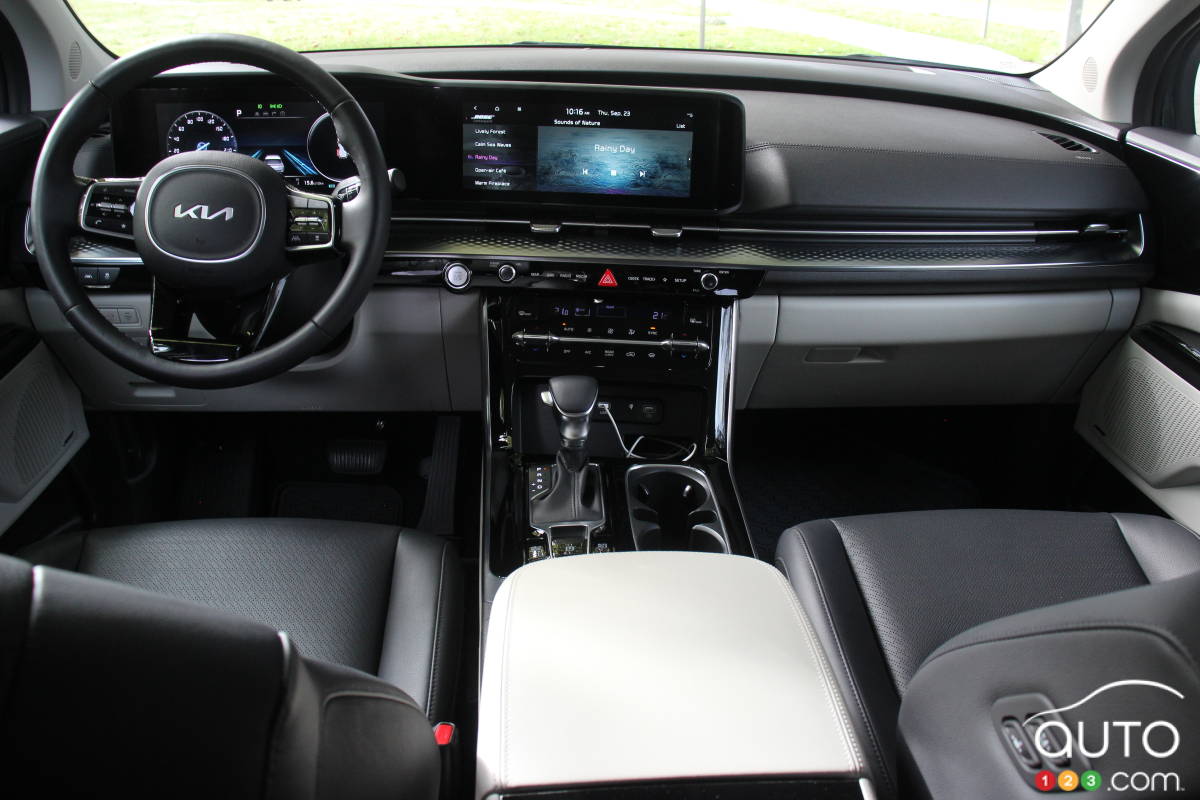 Kia Carnival, intérieur