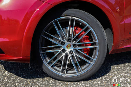 2022 Porsche Cayenne GTS Coupé, wheel