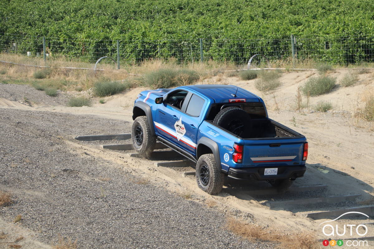 Chevrolet Colorado ZR2 2024, arrière