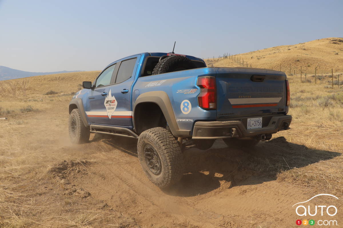 Chevrolet Colorado ZR2 2024, arrière