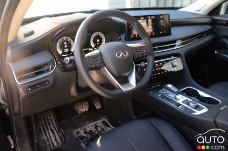 Infiniti QX60 2022, intérieur