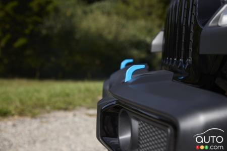 Jeep Wrangler Willys 4xe 2023, accents bleu électrique