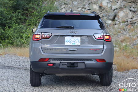 Back exterior design of 2022 Jeep Compass Trailhawk