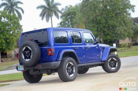 Le Jeep Wrangler Diesel 2020, trois quarts arrière