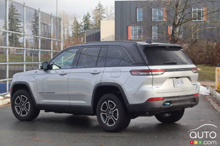 Jeep Grand Cherokee 4xe Trailhawk 2023 - Trois quarts arrière