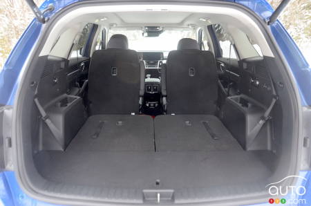 Kia Sorento, interior