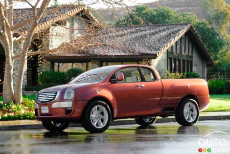 The Kia KCV4 Mojave concept, 2004