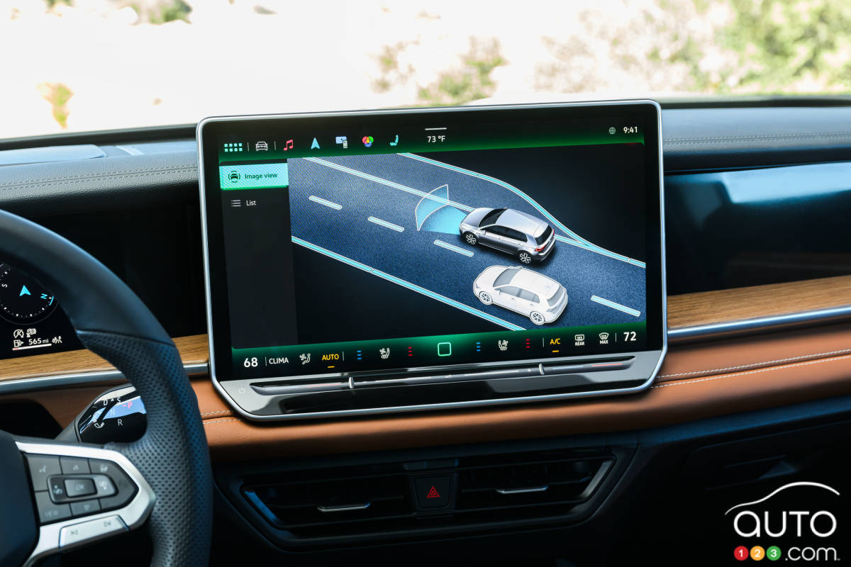 Volkswagen Tiguan 2025, écran multimédia