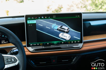 Volkswagen Tiguan 2025, écran multimédia