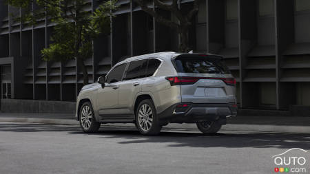 Lexus LX 600 2022, trois quarts arrière