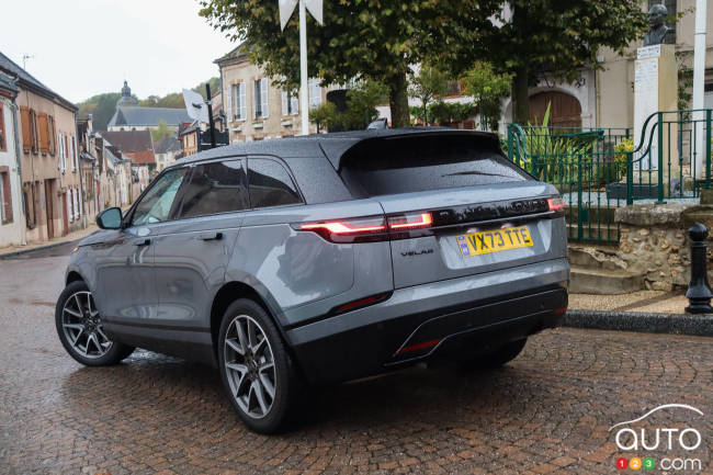 2024 Range Rover Velar, rear
