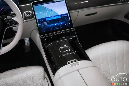 La Mercedes Classe S, bas de console centrale