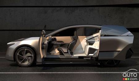 Lexus LF-ZL concept interior