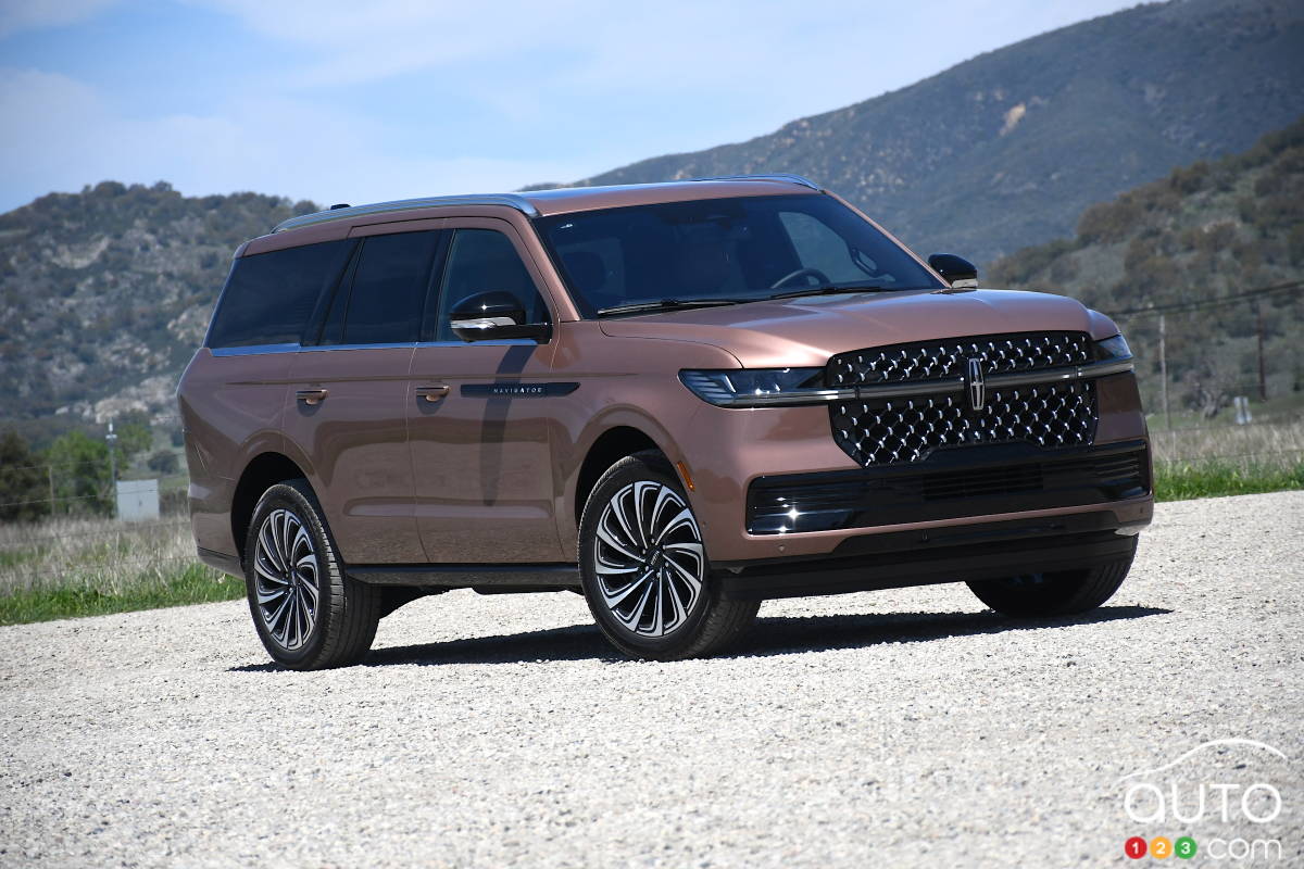 Lincoln Navigator 2025, trois-quarts avant
