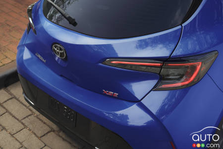 Toyota Corolla Hatchback 2023, hayon