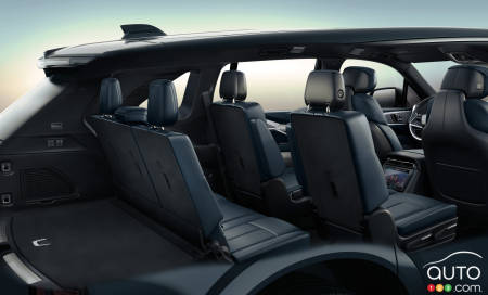 2026 Cadillac Escalade IQL, seating