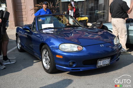 Une Mazda MX-5 1999 de 275 000 km, au Concours d'élégance de Cobble Beach 2024