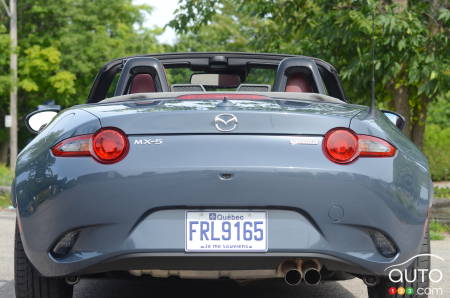 2021 Mazda MX-5, rear