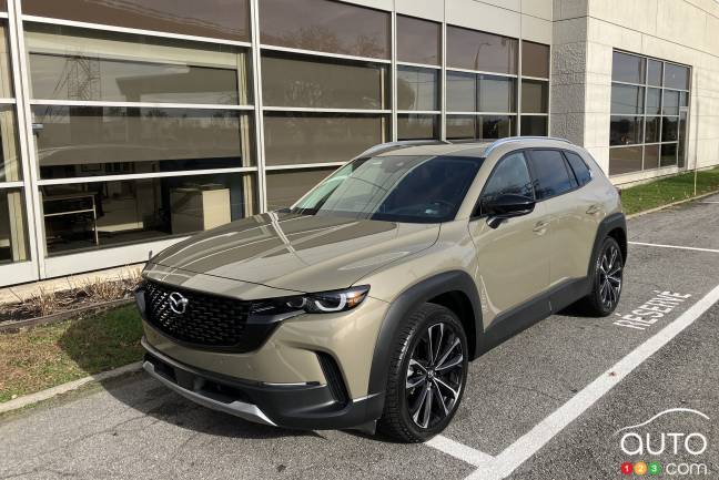 2023 Mazda CX-50 - Three-quarters front