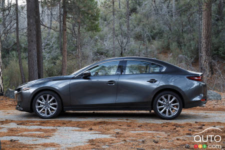 Mazda3 2023 - Profil