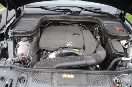 2021 Mercedes-Benz GLE 350, engine
